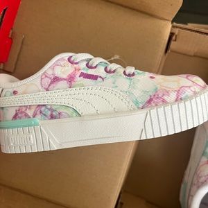 Puma shoes - size 8 but fit like a 7 1/2